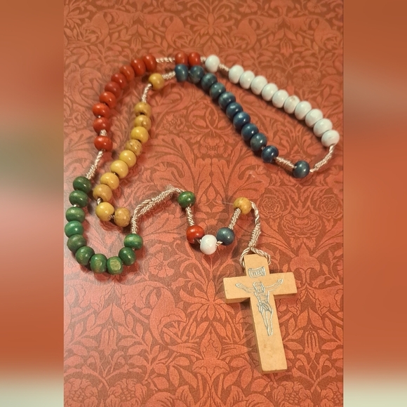 Multicolor Wooden Rosary - Picture 2 of 4